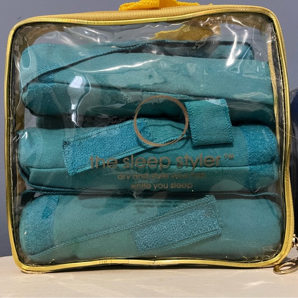 Sleep styler - 1 set of large and 1 set of small - Picture 3 of 6